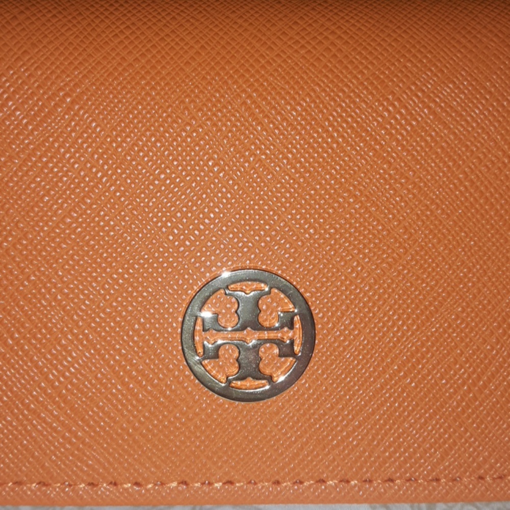 Tory Burch sunglass holder
